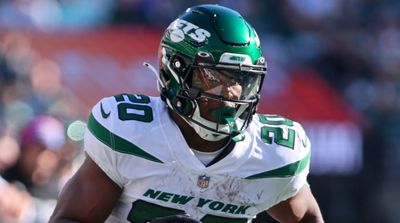 Jets RB Breece Hall’s Two-Word Response to Major Injury Update Should Have Fans Hyped Up