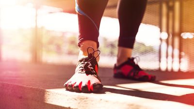 Here's the difference between barefoot and zero drop running shoes