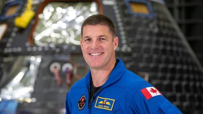 What 1st Canadian astronaut on moon mission is learning from his crewmates (exclusive)
