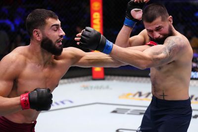 Dana White’s Contender Series 58 video: Turkey’s Ibo Aslan blitzes for first-round knockout