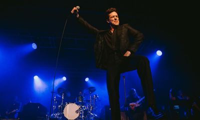 Booing and walkouts after the Killers tell Georgia audience Russian is their ‘brother’