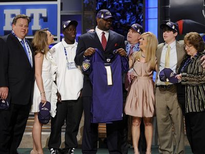 Tuohy family responds to Michael Oher's allegations of his false adoption