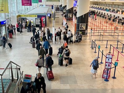 The rules, penalties and fees when checking in – what do travellers need to look out for?