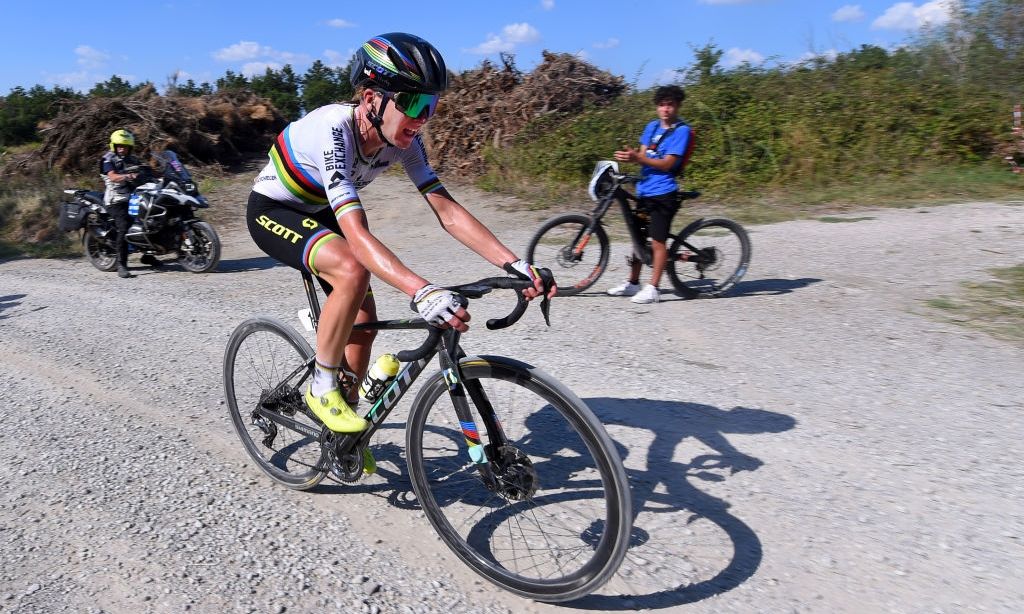 ETTEN-LEUR - World champion Mathieu van der Poel during the Pro Cycling  Tour Etten-Leur. Van der Poel shows for the first time his rainbow jersey  that he won during the World Cycling