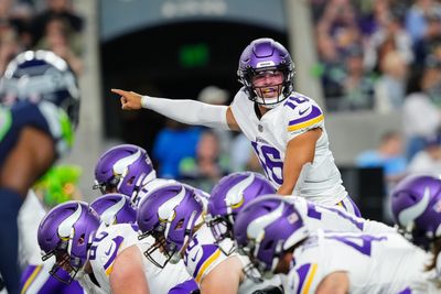 1 thing to watch from each offensive position at Vikings joint practices vs. Titans