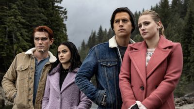 Even the Riverdale cast thinks the show is ridiculous