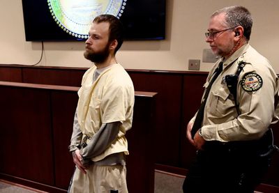 Tennessee man who killed 8 gets life in prison in surprise plea deal after new evidence surfaces
