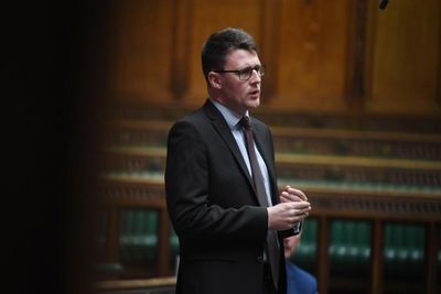 Labour must commit to devolving employment law, SNP warn