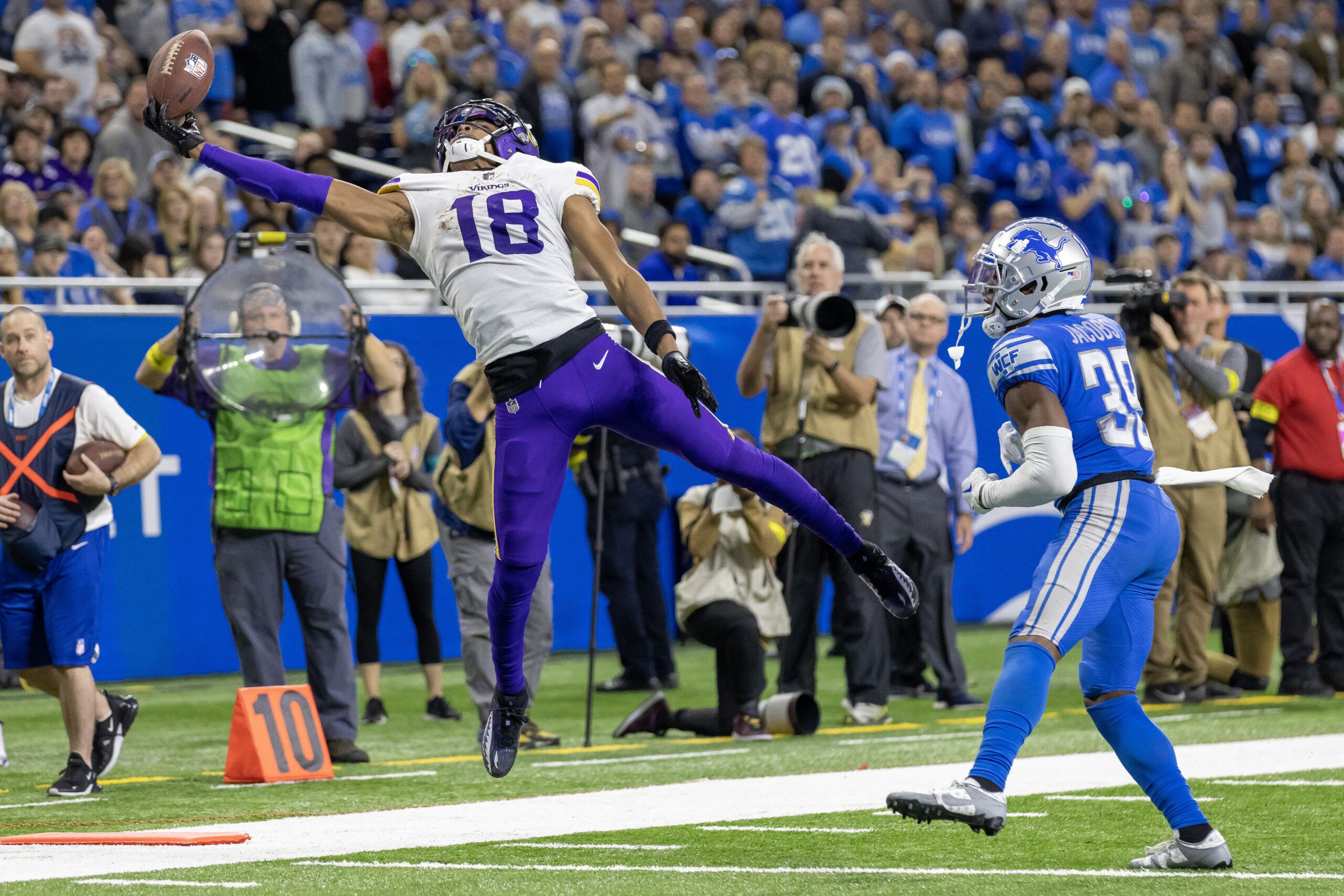 Ja'Marr Chase puts Cooper Kupp in his wide receiver Mount Rushmore