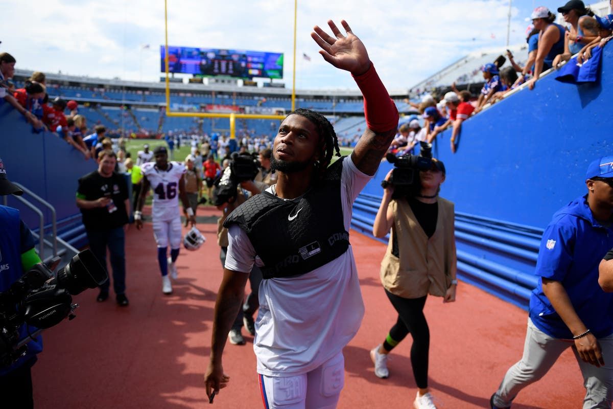 Bills: Damar Hamlin sends heartfelt message to Stefon Diggs