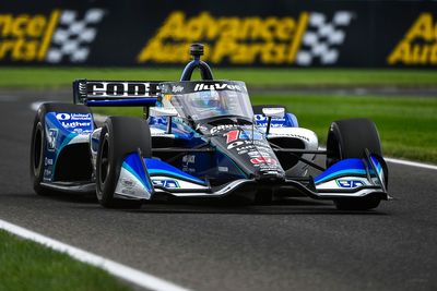Rahal still favors IndyCar push-to-pass: “None of this DRS crap”