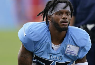 See it: Titans’ Kristian Fulton grabs sick 1-handed INT in joint practice