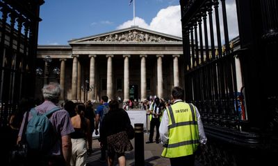 British Museum employee sacked over missing items was senior curator