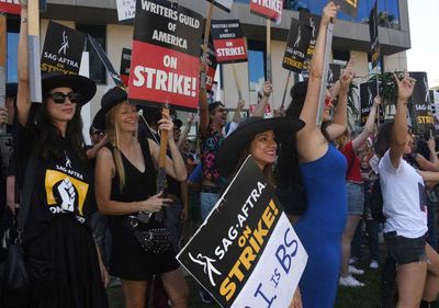 Writers Guild: Looming Streaming Triopoly Needs Regulatory Intervention