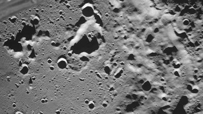 Russia's Luna-25 moon lander snaps 1st photo of lunar surface