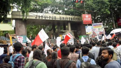 Jadavpur University sends detailed report to UGC on student's death