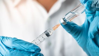 Covid Vaccine Rally Dashed As Pfizer, Moderna Give Back Gains On Eris' Advance