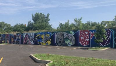‘Transformers’ figures transform a West Side wall in a new mural