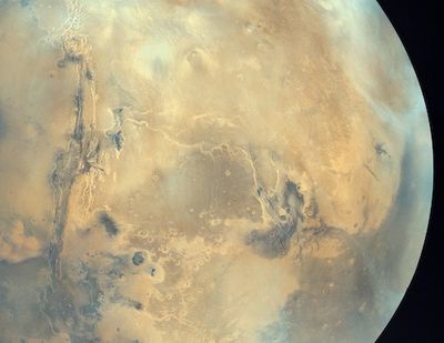 Mars is Accelerating Its Spin, According to Data from a Defunct NASA Mission