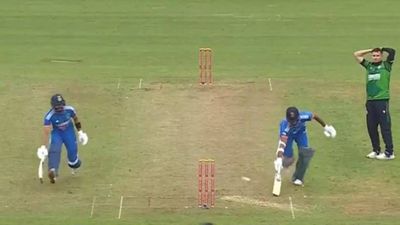 WATCH: Comedy of errors during India-Ireland first T20I
