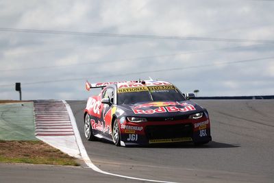 The Bend Supercars: Feeney fastest in final practice