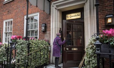 Michel Roux Jr to close Le Gavroche restaurant for ‘better work-life balance’