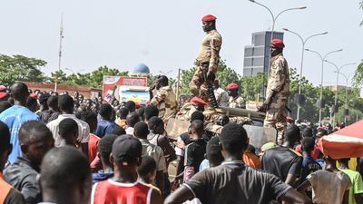 West African mission lands in coup-hit Niger for talks