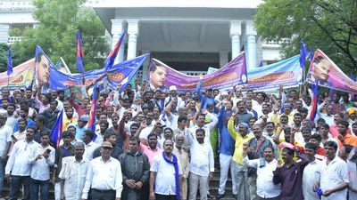 Samiti stages protest against Manipur violence