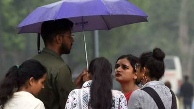 Rainfall in parts of Delhi, minimum temperature at 25.4 deg C