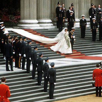 Princess Diana’s Wedding Dress Designer Was “Horrified” When She Saw the Gown on the Big Day