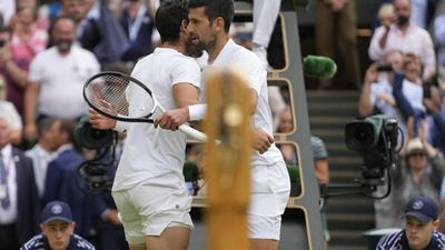 Alcaraz and Djokovic meet Sunday in a rematch of the Wimbledon final; Gauff plays for women's title