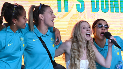 Nikki Webster Surprised The Matildas W/ Their Unofficial Anthem ‘Strawberry Kisses’ Live On Stage