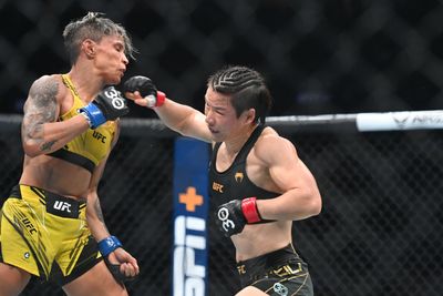 Zhang Weili def. Amanda Lemos at UFC 292: Best photos