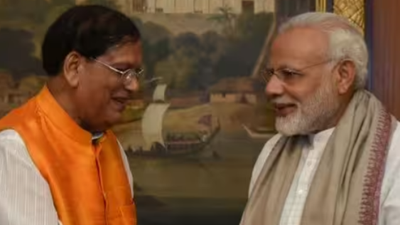 PM Modi hails Bindeshwar Pathak for invaluable contribution in field of cleanliness