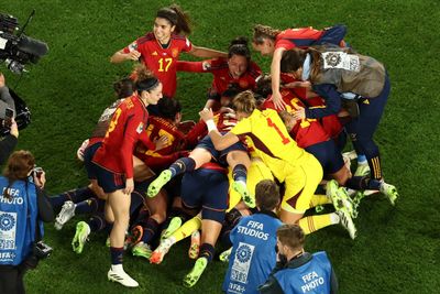 The 10 best photos of Spain celebrating the World Cup final win over England