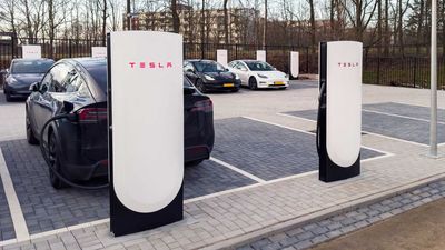 Tesla V4 Superchargers Coming To New Countries: UK And Norway