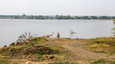 Residents of Jat, Maharashtra, seek faster completion of drinking water, irrigation projects