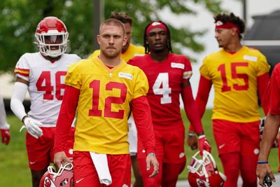 Chiefs QB Shane Buechele praises rookie WR Rashee Rice