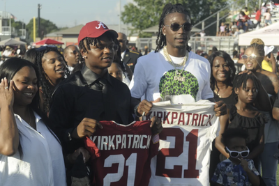 Dre Kirkpatrick Jr. commits to Alabama and the internet is trying to calculate ages
