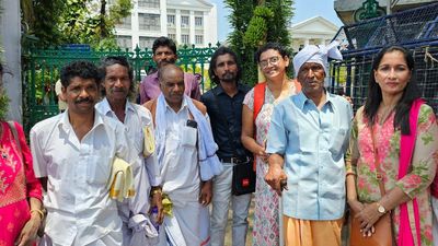 Four members of Muthuvan tribes in Idukki allege ostracism by Oorukoottam