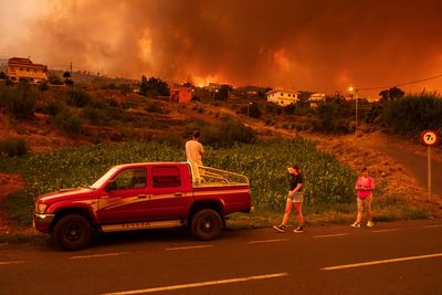 Tenerife fire that has raged for six days was started deliberately