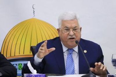 Continuing Overhaul, Abbas Sacks 35 PLO ’ambassadors’