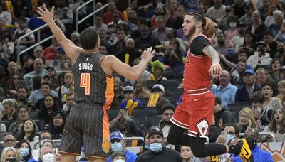 Bulls point guard Lonzo Ball sheds more light on his left knee issues