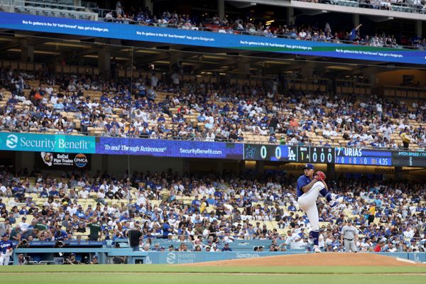 FACT FOCUS: Is Dodger Stadium flooded? No, it was just an illusion