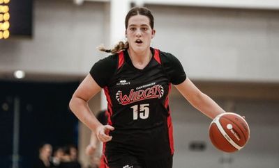 Lauren bounces back to make history for NZ