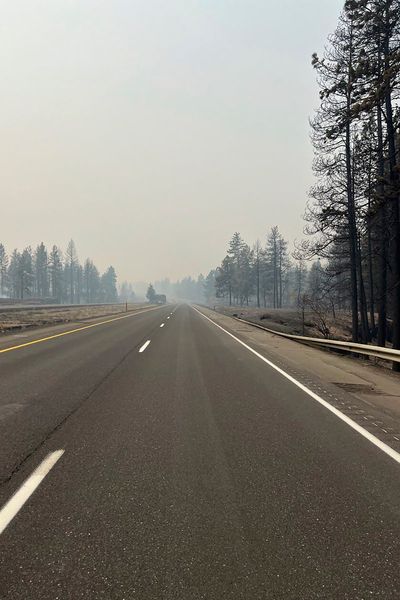 2nd person found dead in eastern Washington wildfires, hundreds of structures burned
