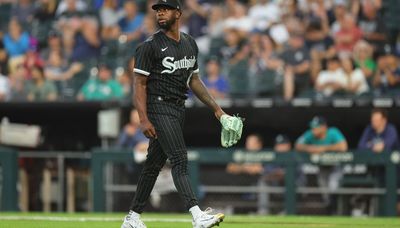 Toussaint routed, White Sox blown out by Mariners