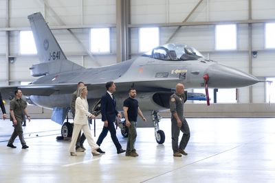 Greece to train Ukrainian pilots to fly F-16 jet fighters, Zelenskyy says