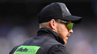 Watch: Glenn Phillips' stunning catch in The Hundred