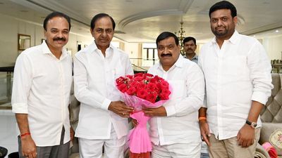 BRS MLA Mahender Reddy likely to be inducted into Telangana Cabinet